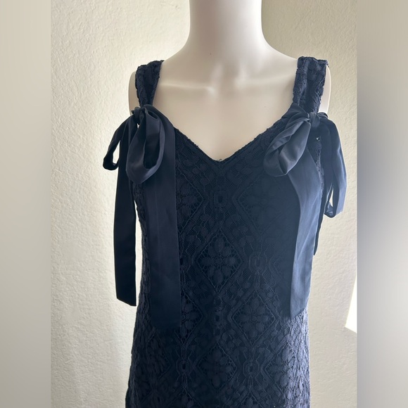 nanette NANETTE LEPORE Tie-Shoulder Lace Dress Size 4 - Picture 3 of 6